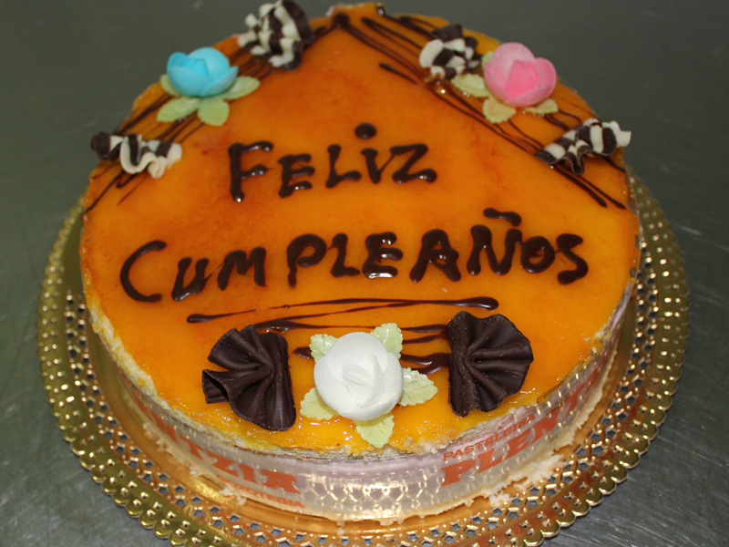 tarta cumpleaños - Pastelería Plentzia